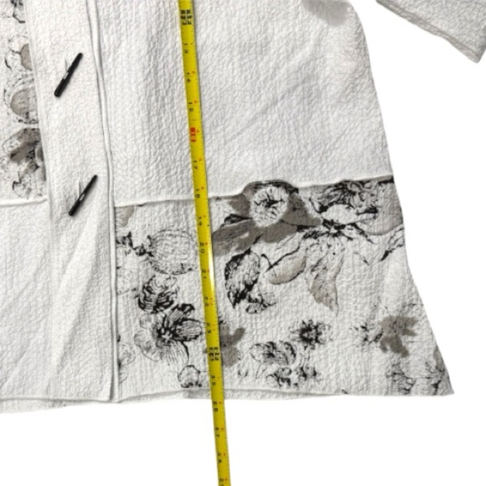Soft Surroundings Women’s Textured White Fabric Easy-to-Wear -Large - Picture 6 of 7